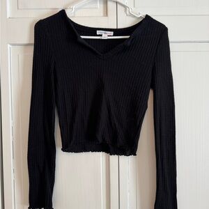 Chic Black V-Neck Long Sleeve Top